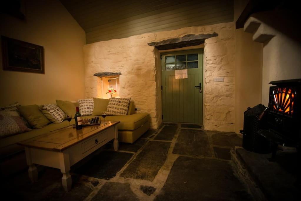 Fermoyle Properties Carleys Cottage Fanore Eksteriør bilde