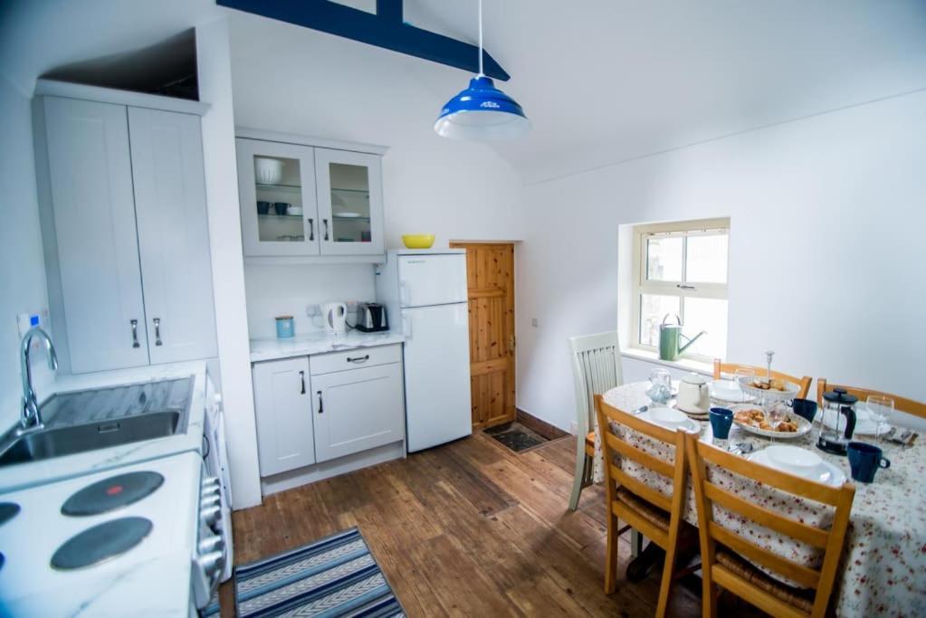 Fermoyle Properties Carleys Cottage Fanore Eksteriør bilde